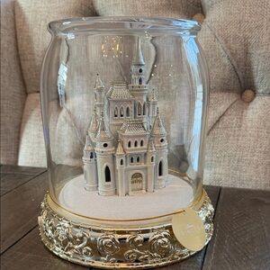 Bath & Body Works Disney Princess Light-Up Castle Cloche 3-Wick Candle Holder